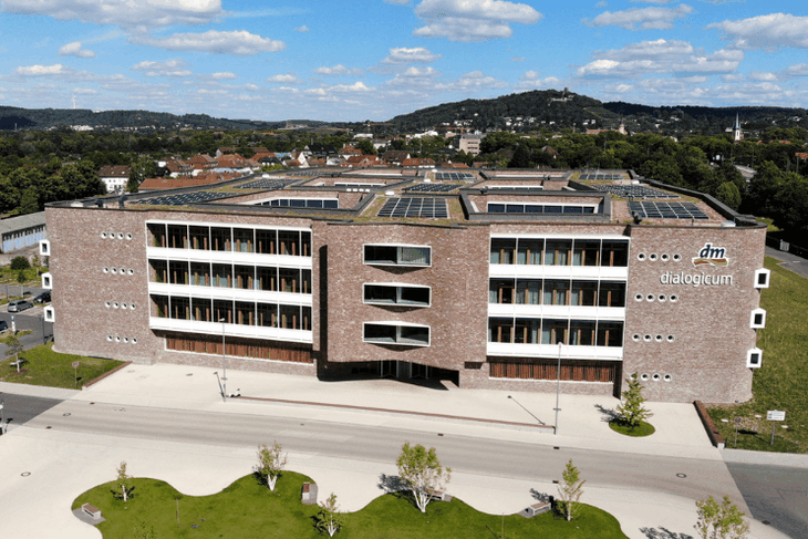 Unternehmenszentrale dm-drogerie markt und dmTECH Deutschland